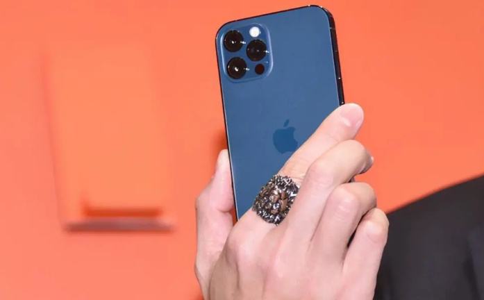 隆子苹果手机维修分享iPhone12系列重启方法教程 