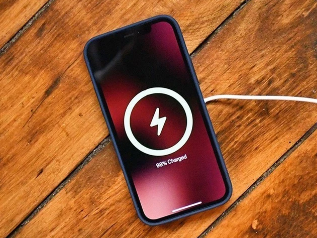 隆子苹果手机维修分享iPhone 12可以随便充电吗 
